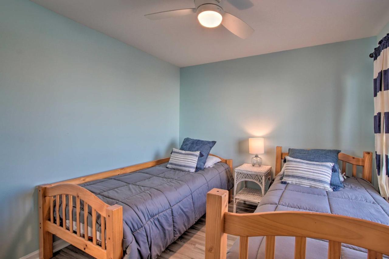 Ocean-View Condo With Deck, Steps To Carolina Beach! Εξωτερικό φωτογραφία